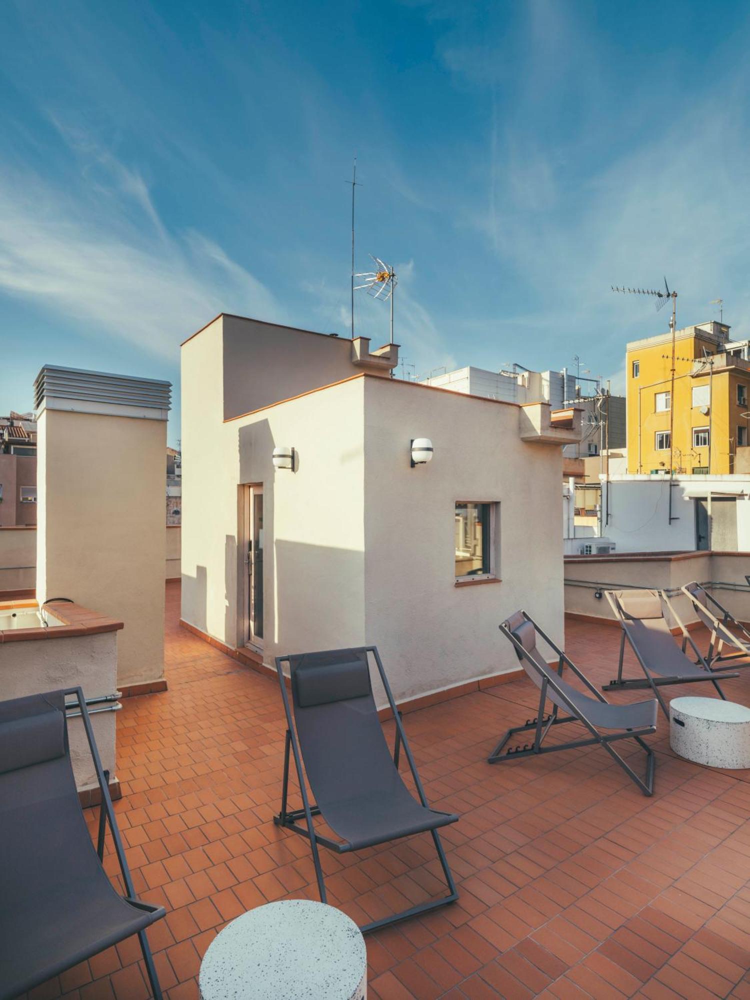 Boutique Apartments 23 Barcelona Bagian luar foto